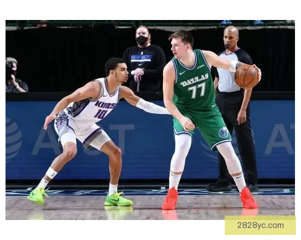 萨克拉门托国王惜败夏洛特黄蜂两队鏖战至最后时刻最终以八分差距落败