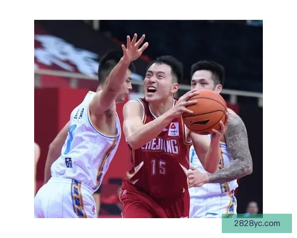 瓜兰尼后备队大胜马约后备队 四球轻松取胜展现实力