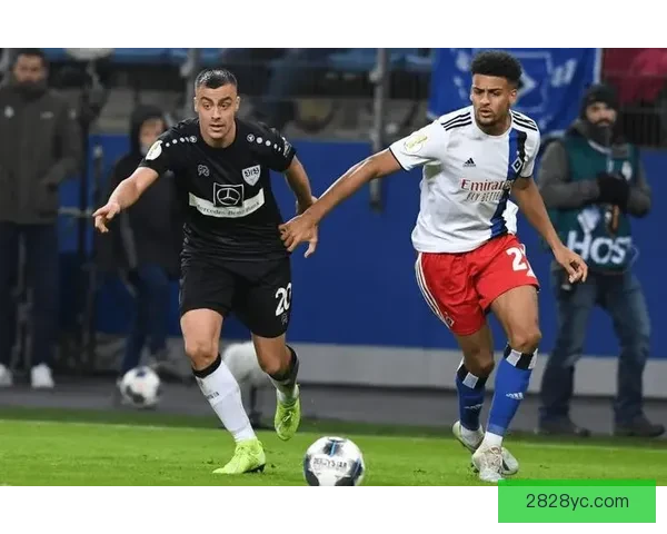 瑞卡木百斯科隆与乌克索谷2比2平局精彩对决分析